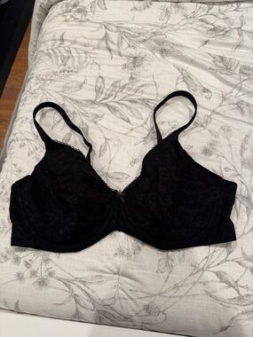 Victoria’s Secret perfect coverage minimizer bra